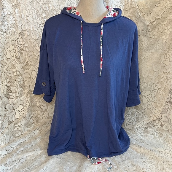 Matilda Jane Tops - Matilda Jane Blue Hooded Top with Floral Details Women's Size Large
